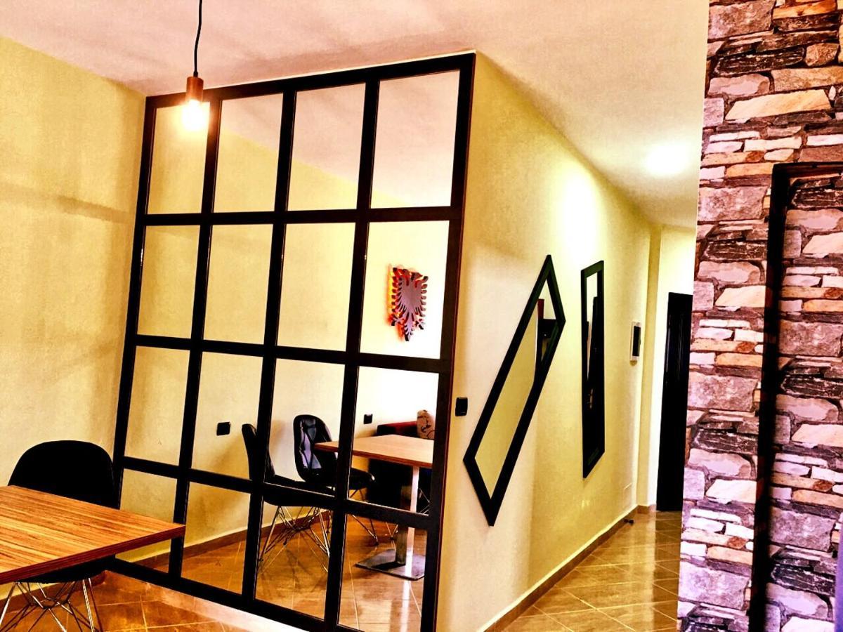 Luxury Holiday In Royal Apartment For King And Queen ساراندا المظهر الخارجي الصورة