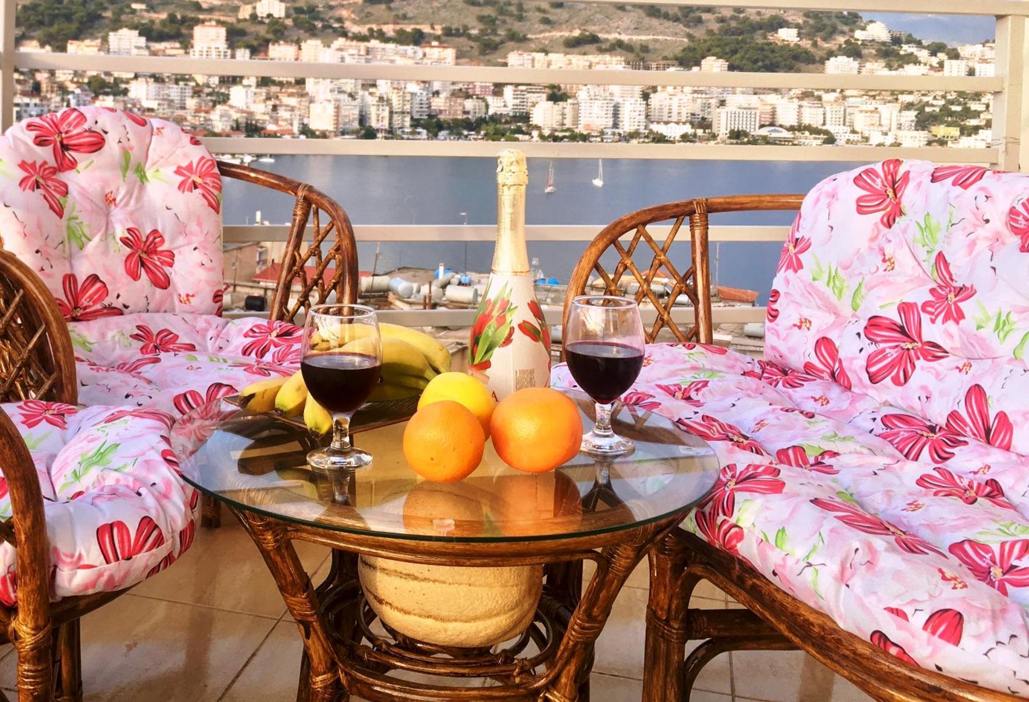 Luxury Holiday In Royal Apartment For King And Queen ساراندا المظهر الخارجي الصورة